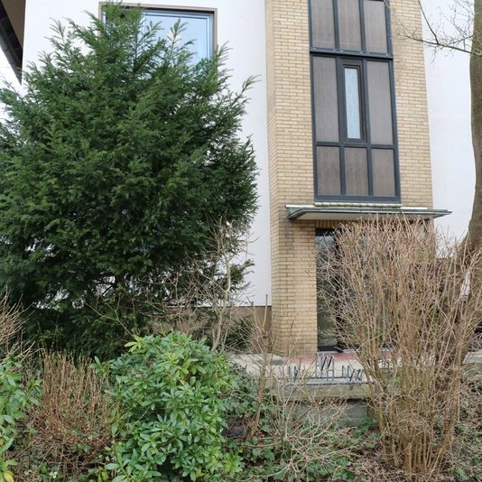 Hausansicht von der Gartenseite